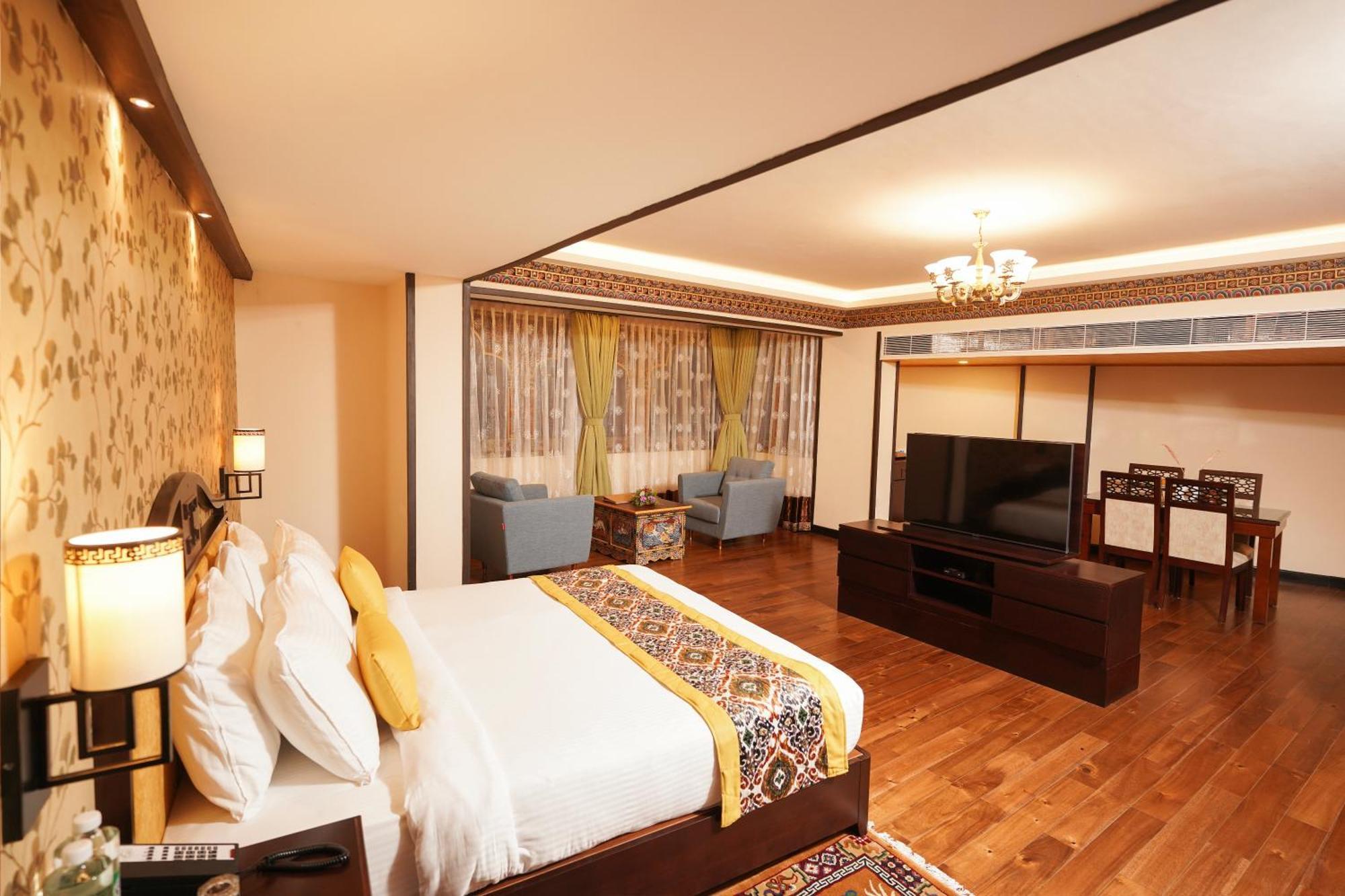 Denzong Regency- Luxury Mountain Retreat Spa & Casino Gangtok Exterior foto