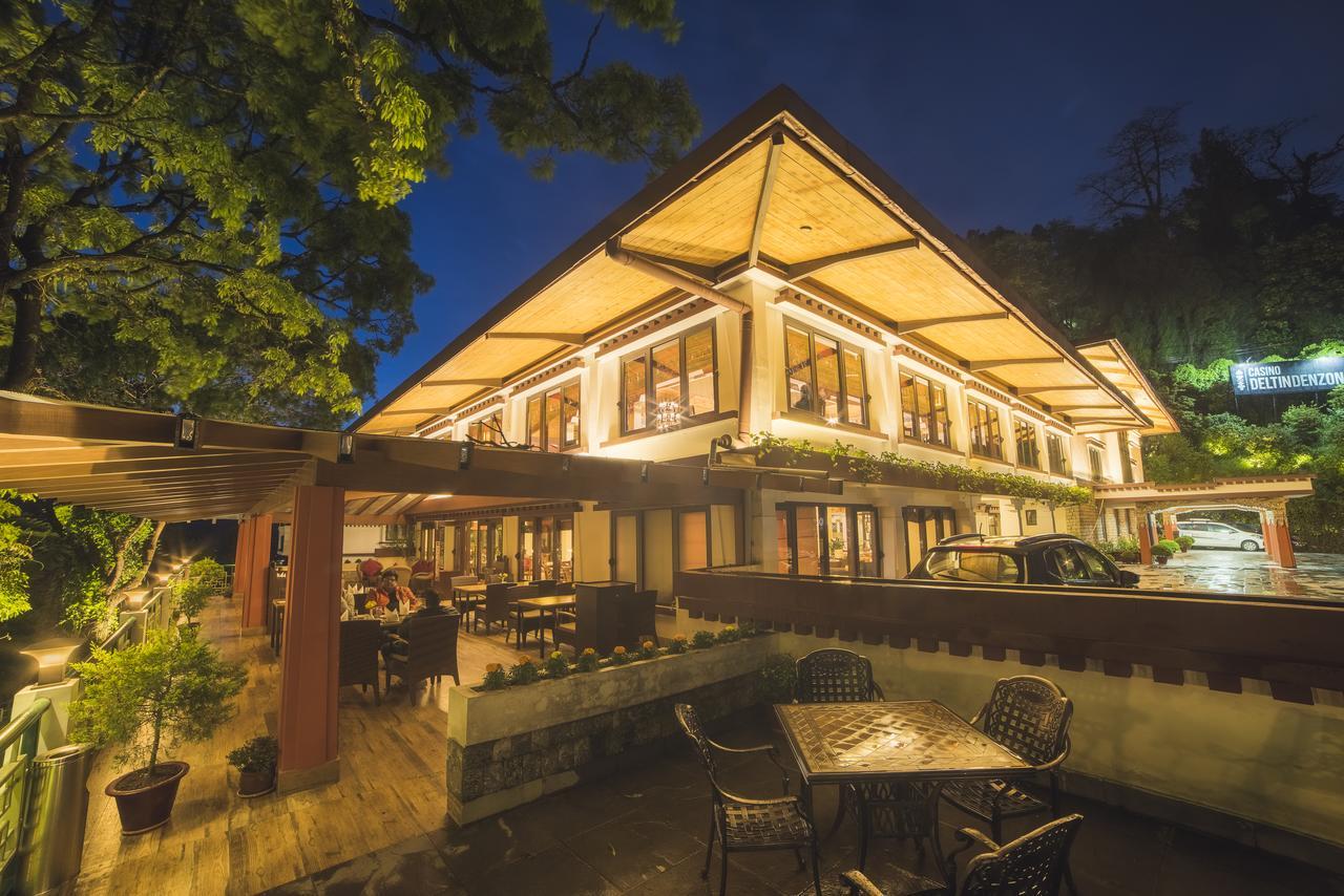 Denzong Regency- Luxury Mountain Retreat Spa & Casino Gangtok Exterior foto